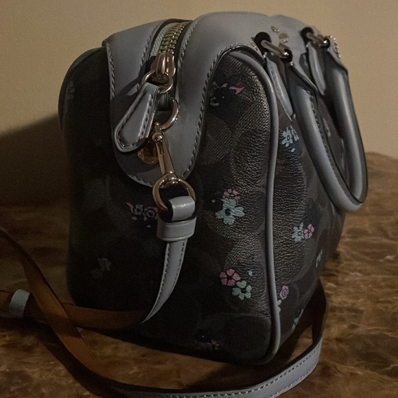 Coach Mini Bennett - Picture 3 of 3